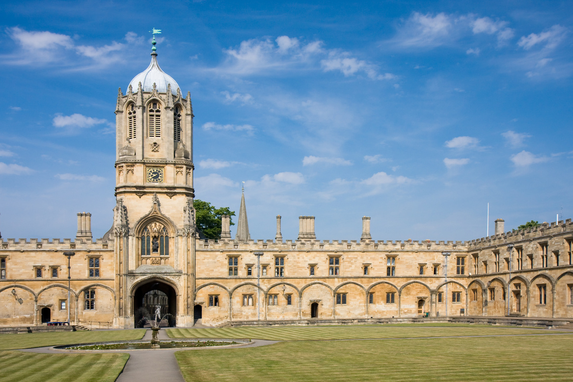 Outside of Christ Church Tom Tower at Oxford University